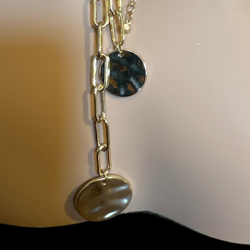 Gold Link Statement Necklace - image 3